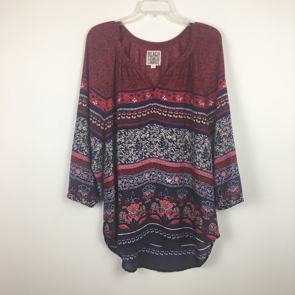 beachlunchlounge Tops - Beach Lunch Lounge Navy Floral Tunic. M